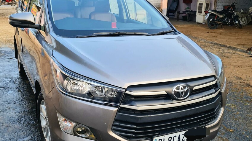 Toyota Innova 2020 Diesel Good Condition - Cars - 1740106787